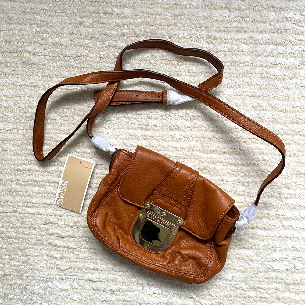 NWT Michael Kors Charlton leather crossbody
